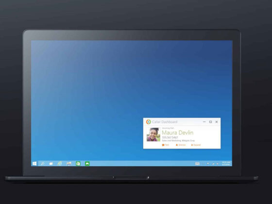 Web application notification appearing on an apple laptop